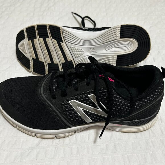 New Balance 711 Shoes - Black & Silver - Women's 9.5 - Picture 3 of 3